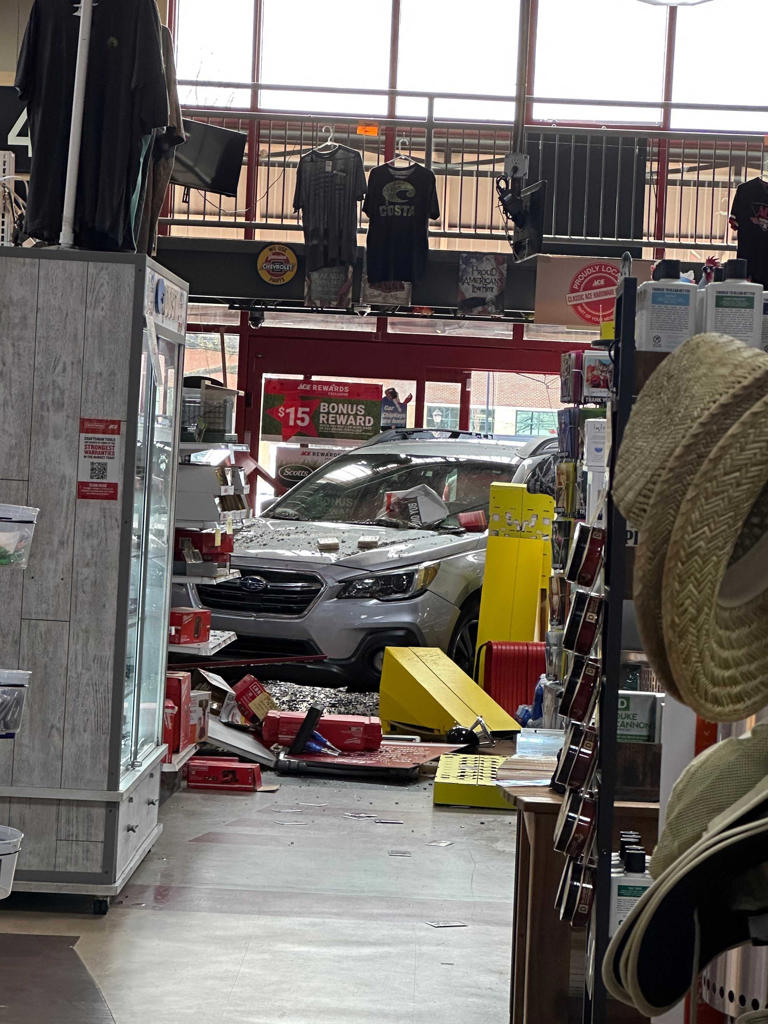 Car ends up inside Upstate Ace Hardware store