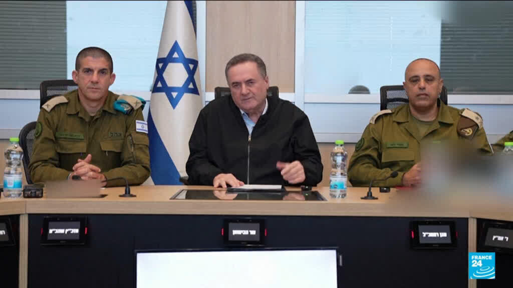 Israel strikes central Beirut after threatening to expand Lebanon ...