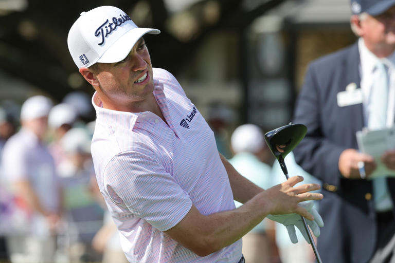 Justin Thomas shakes off rust in impressive first round at Players ...