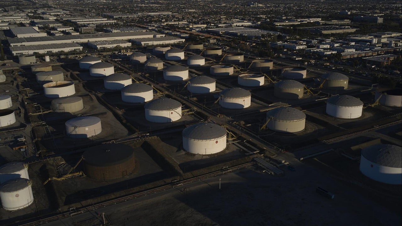 US releasing 172 million barrels of oil from reserve