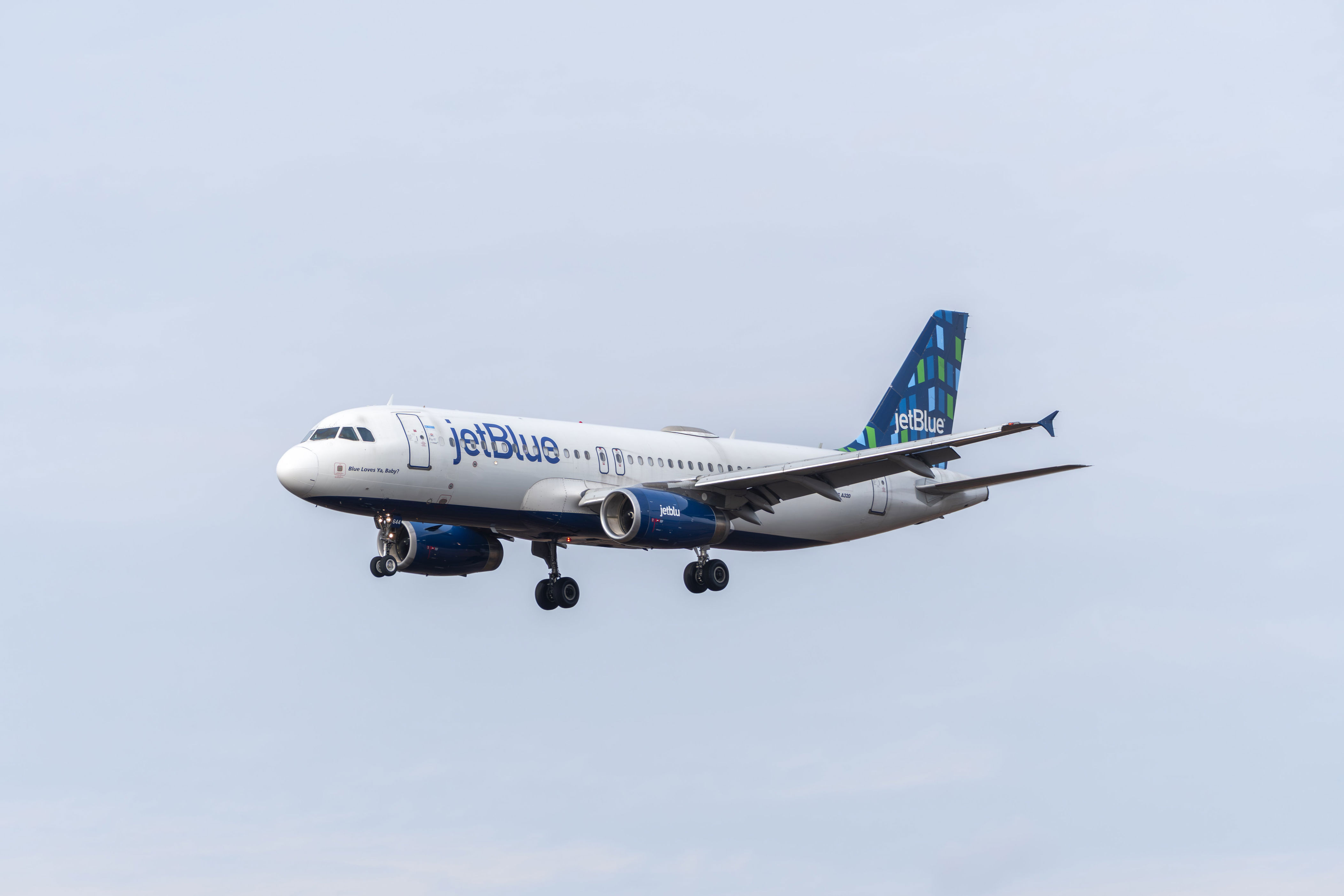 JetBlue expanding Fort Lauderdale flights with increased service on 4 ...