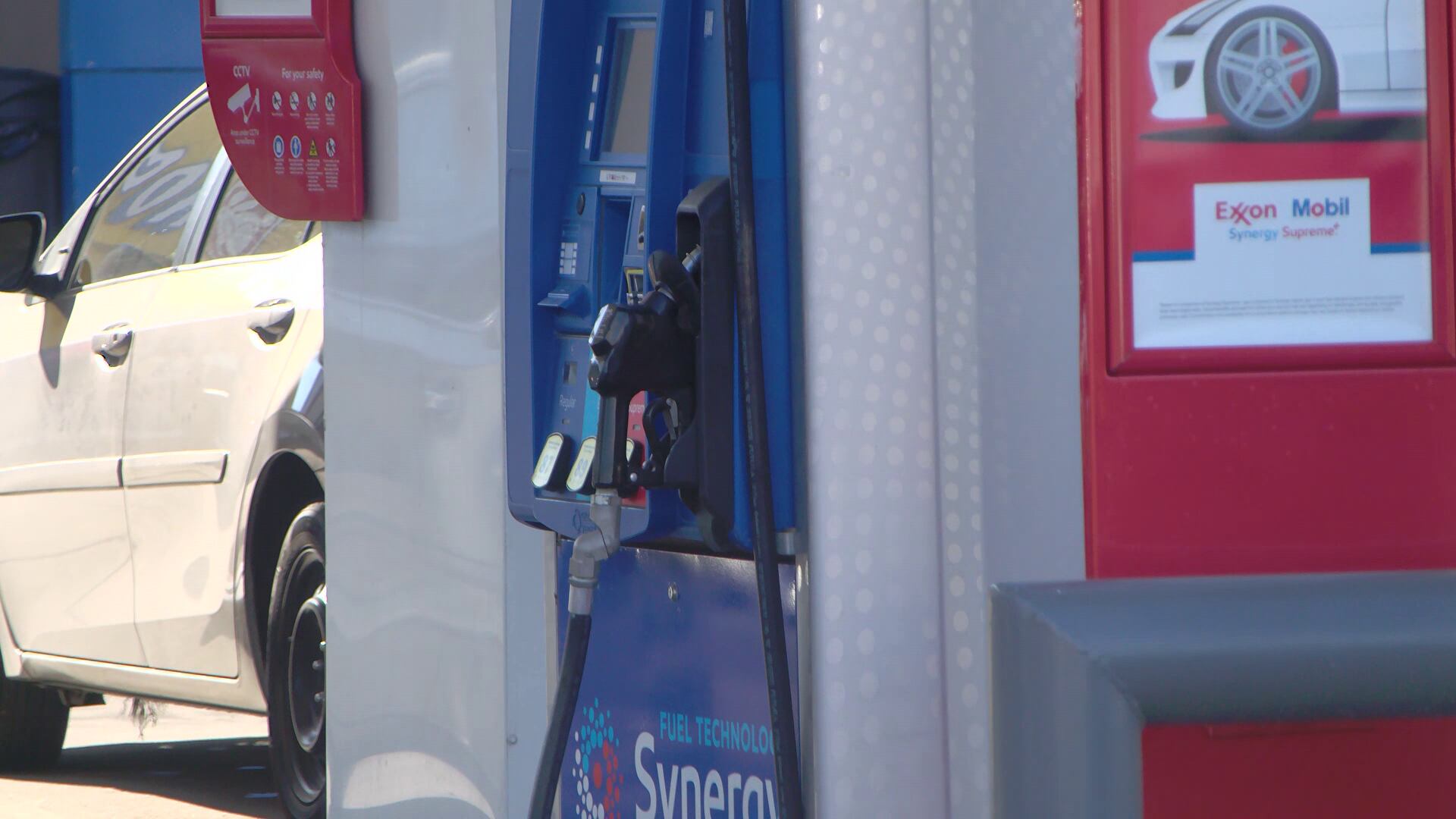 Mid-South gas prices spike as war in Iran continues