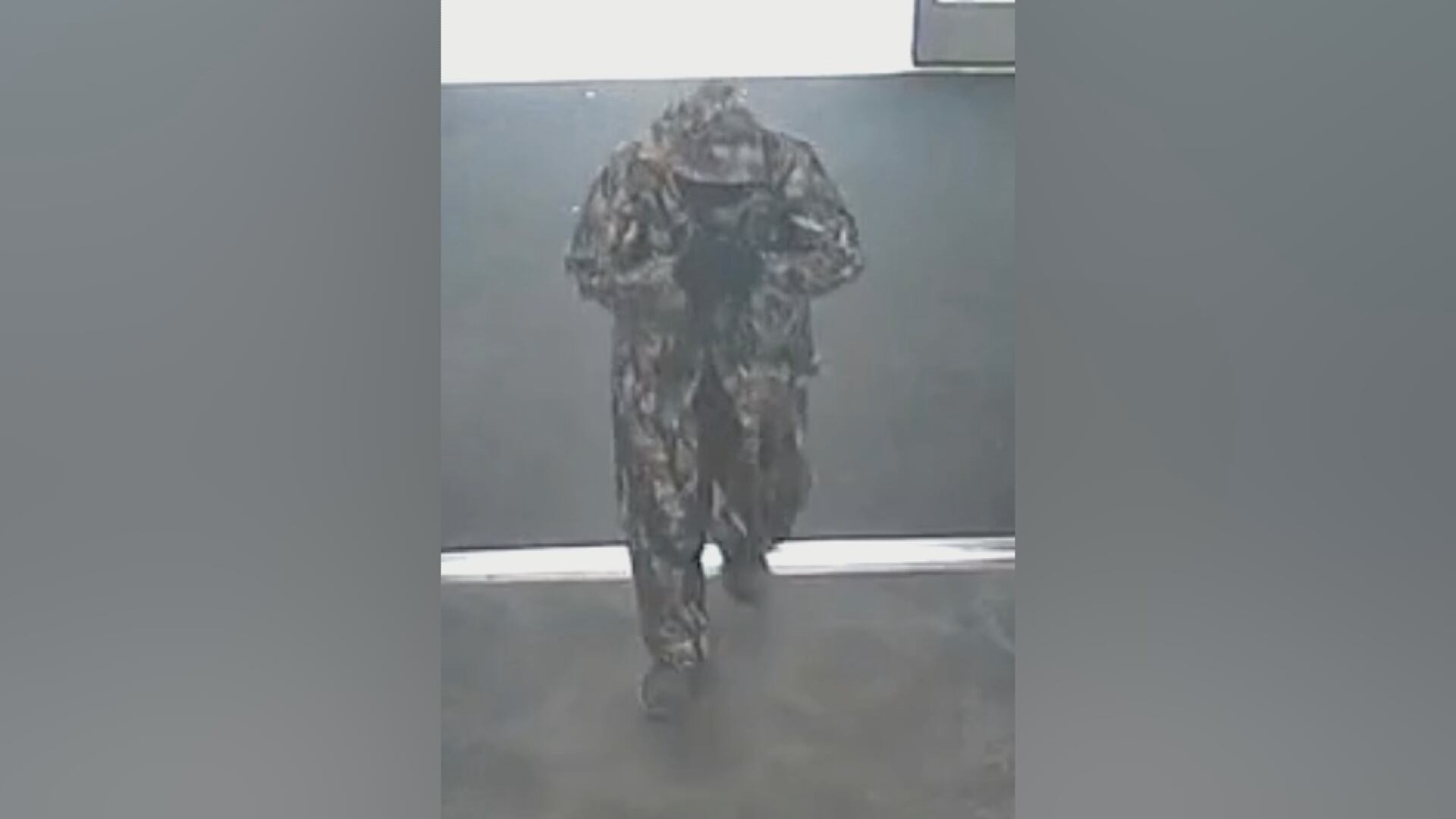 Odessa police searching for suspect who robbed CVS at gunpoint