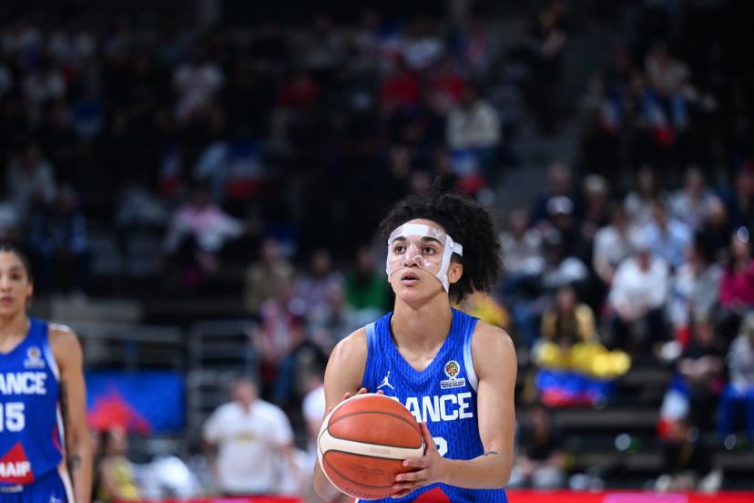 La France corrige la Colombie et se rapproche d'une qualification à la ...