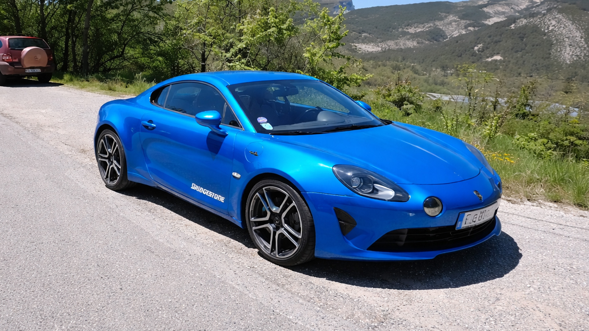 What is it like driving the Alpine A110 for 1,000 miles?