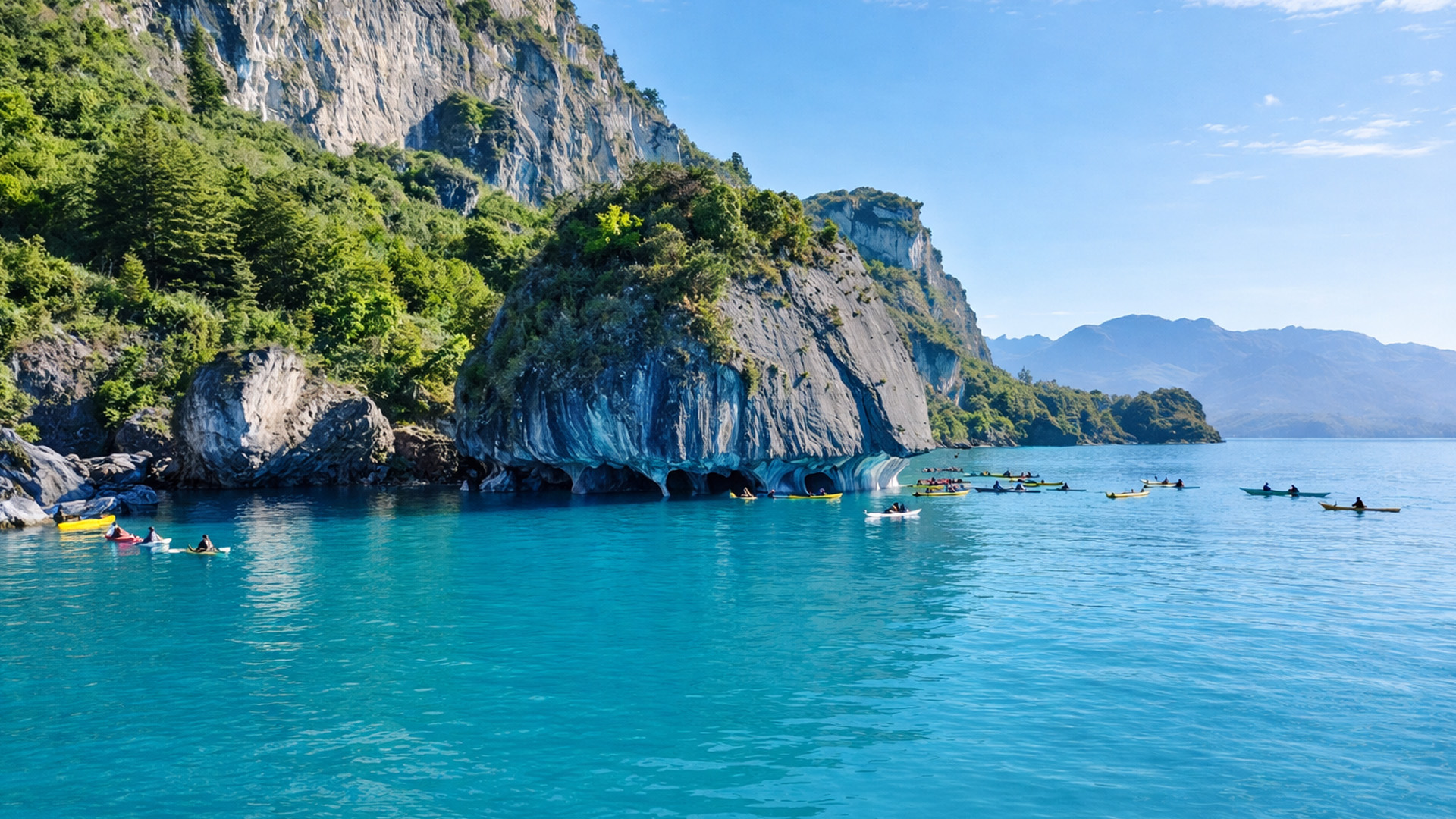Lago General Carrera and the famous marble caves of Chile