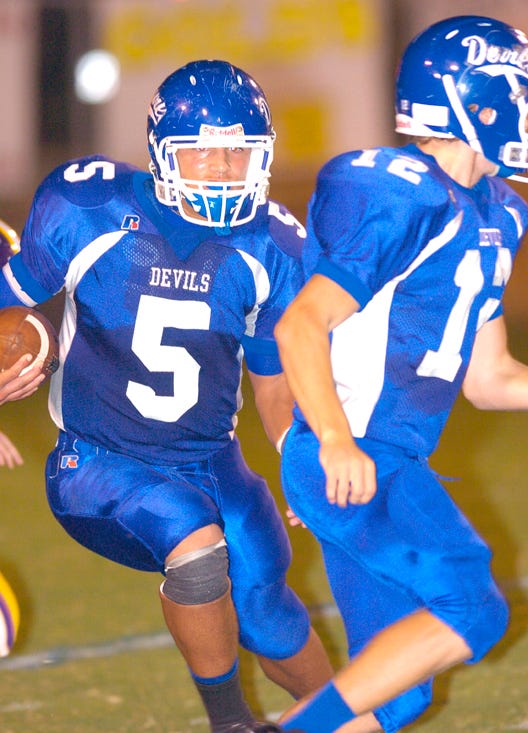Etowah football hires alum Davin Hawkins to rebuild Blue Devil program