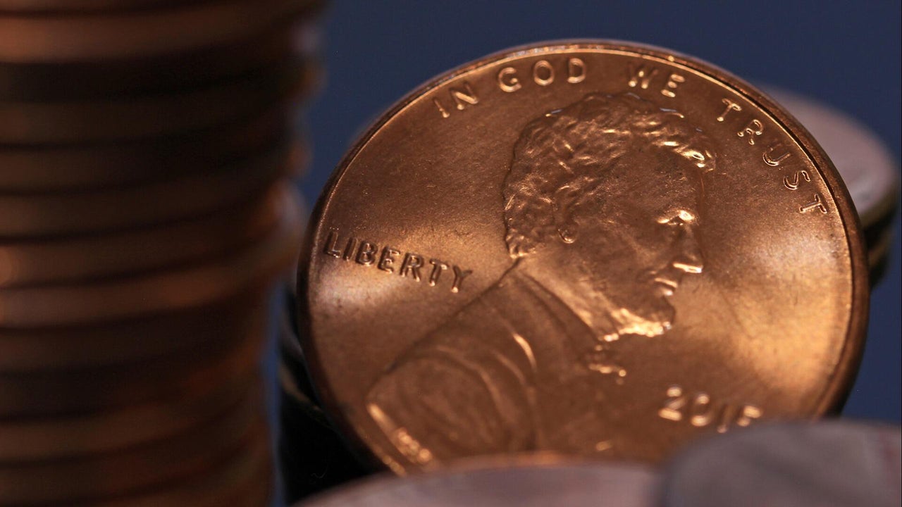 States grapple with rounding problem for cash purchases as pennies dwindle