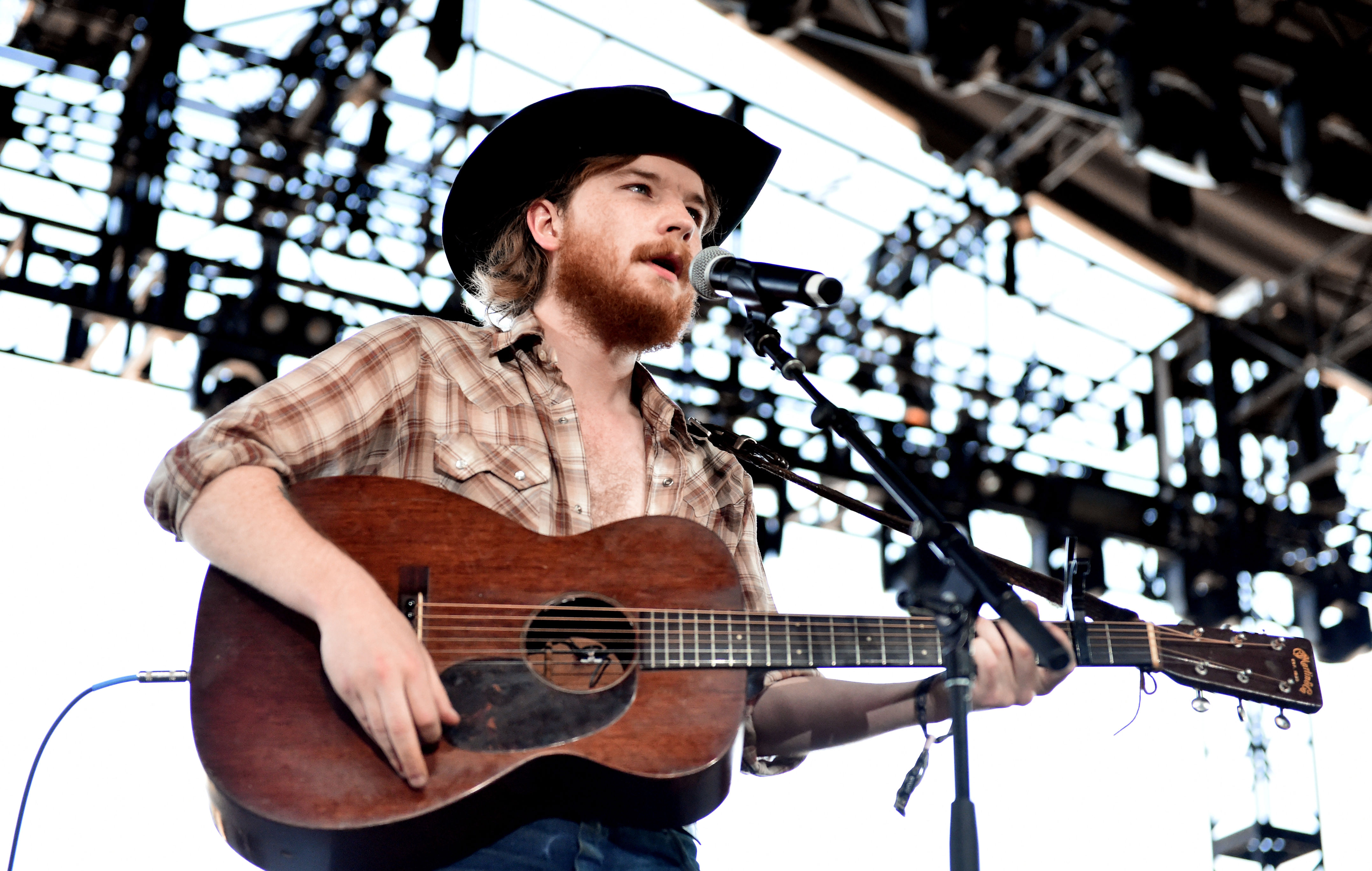What happened to Colter Wall? Singer issues statement as he cancels the remaining shows of his 2026 tour<br>