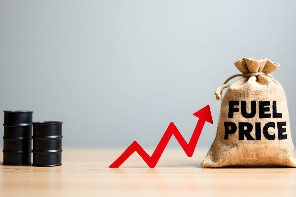 Harga minyak dan gas melonjak setelah AS sita kapal Iran