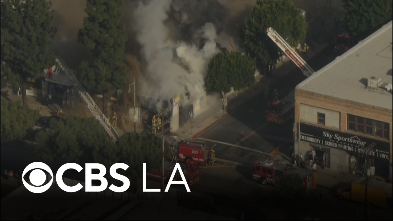 Vacant building in downtown LA catches on fire