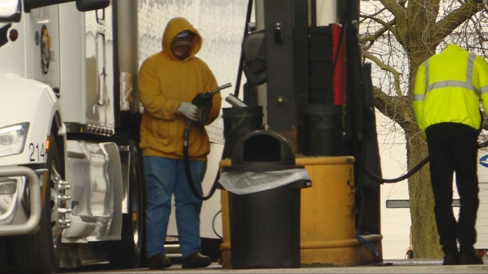Rideshare and delivery drivers impacted by rise in gas prices