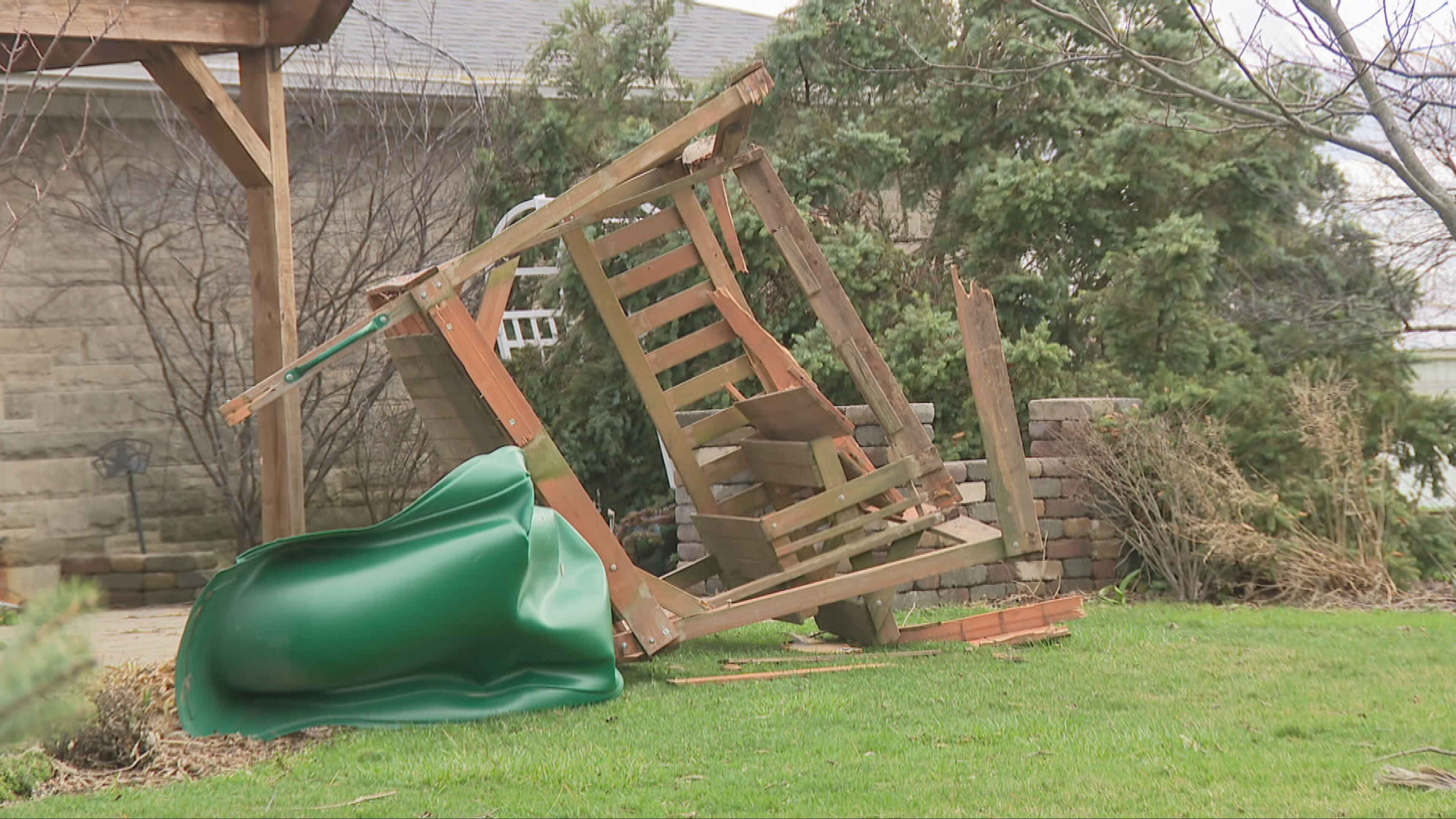 3 tornadoes touched down during Wednesday’s storms, NWS says