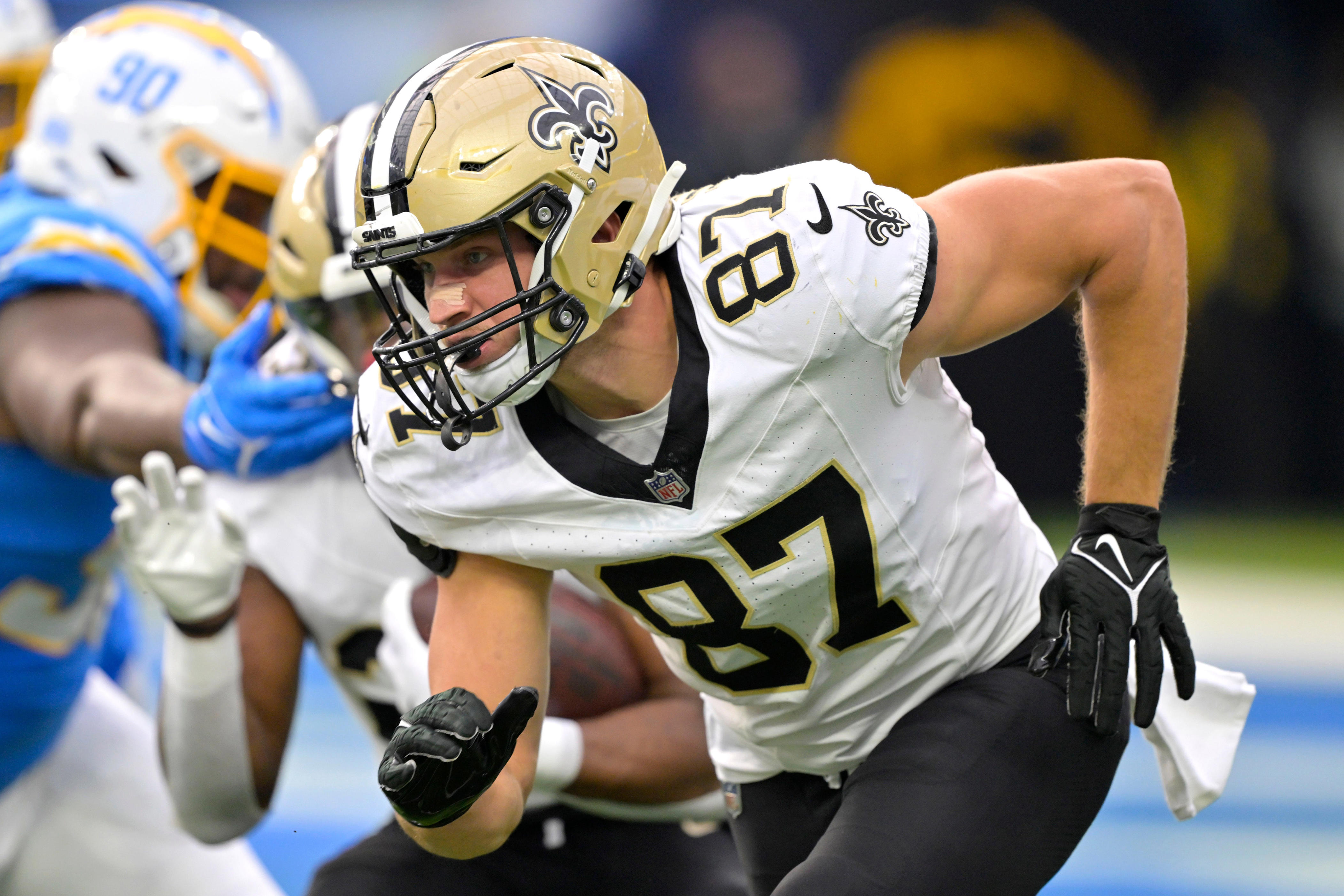 New TE Foster Moreau explains why he signed with Texans