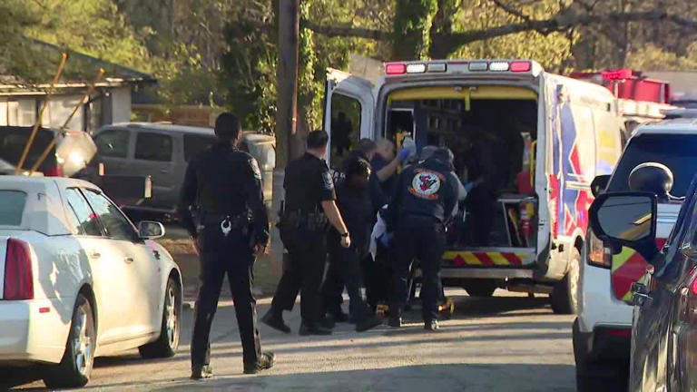 Man dead after shooting at Gresham Park home in DeKalb County
