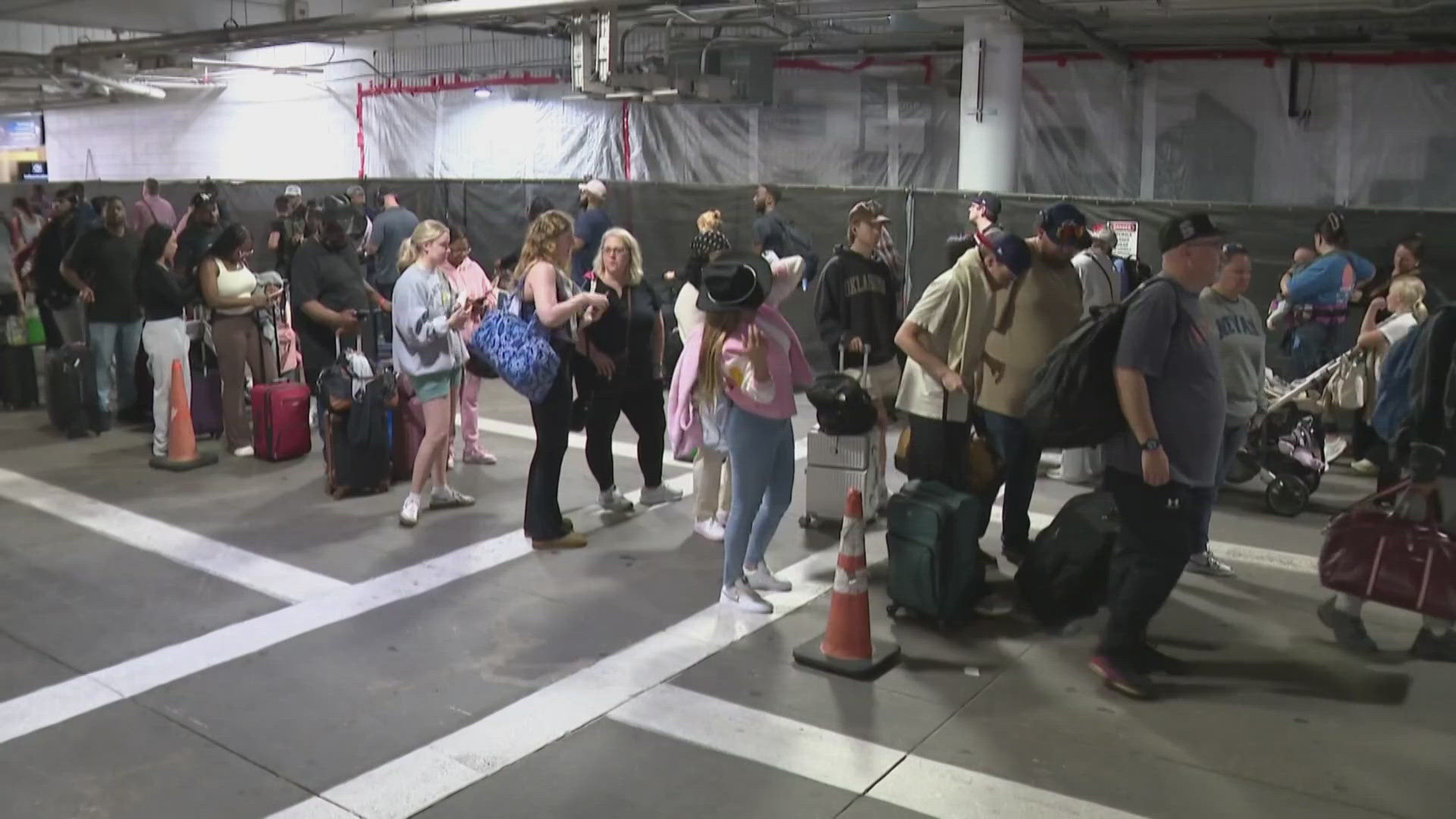 TSA employees calling out or quitting due to partial government shutdown