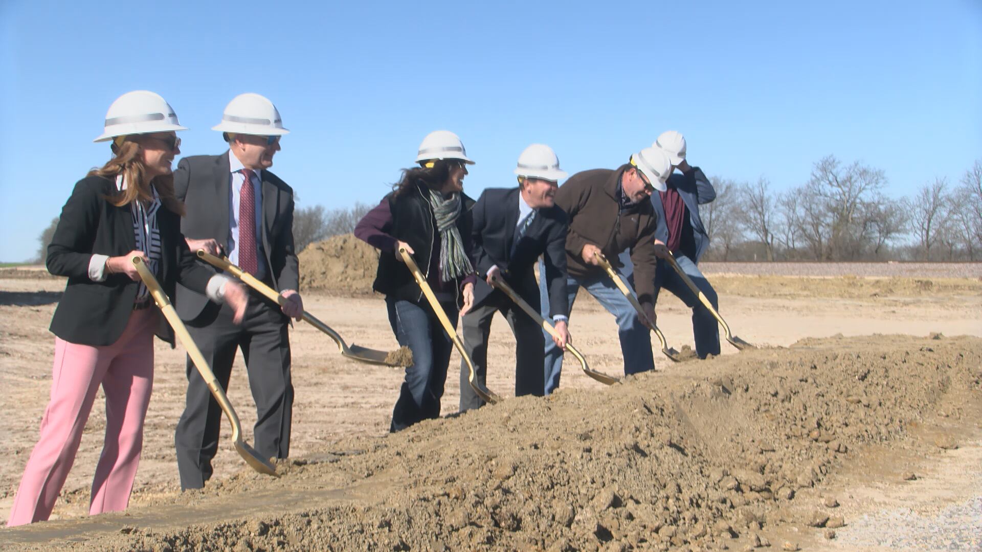 BNSF breaks ground on $500M logistics center in Gunter
