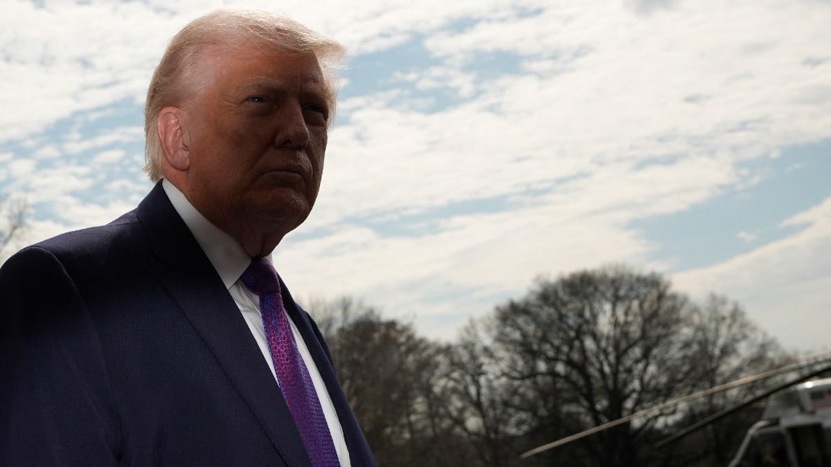 Donald Trump, 79, admits he fell asleep while planning attack on Iran ...