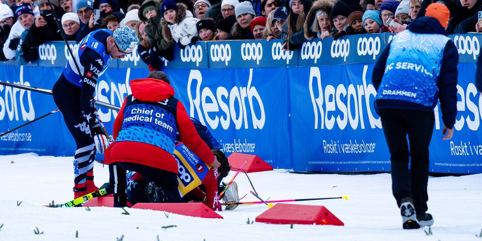 Sturz-Drama um Olympia-Gigant Kläbo