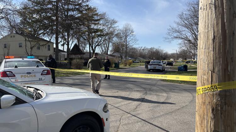 22-year-old man found shot dead in vehicle in east Indianapolis ...