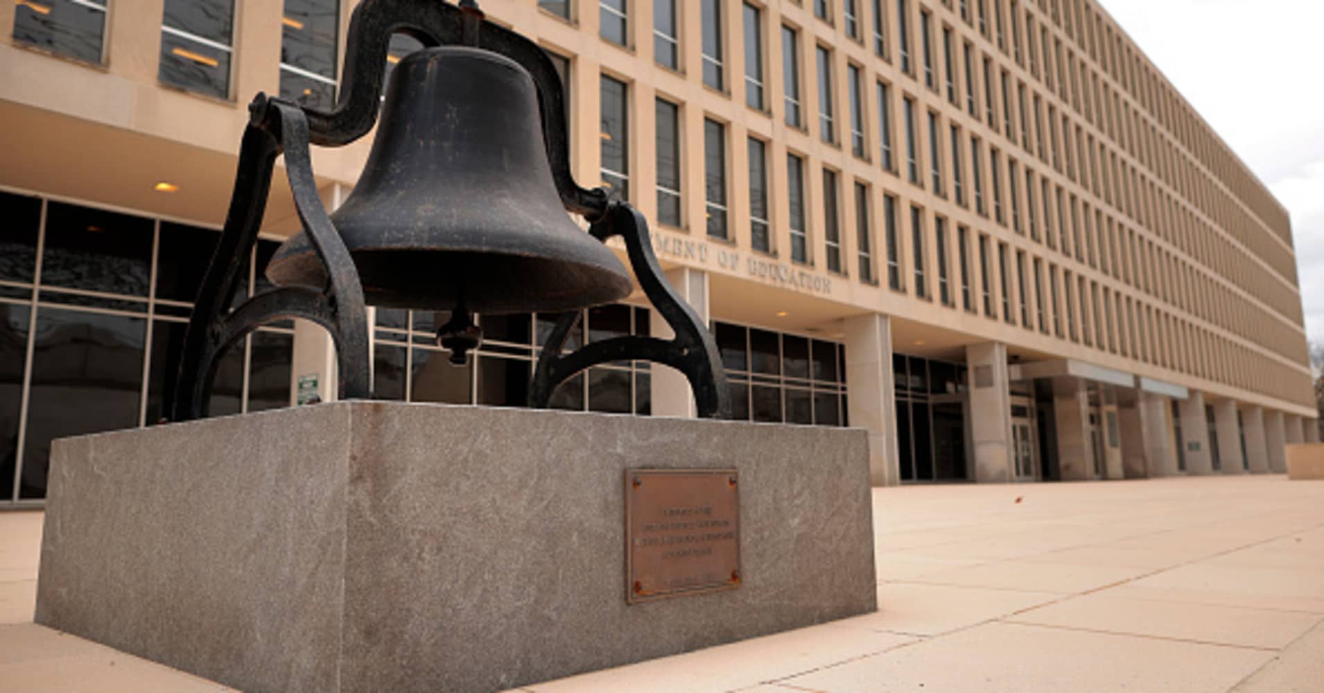 MIT Students Lobby 62 Congressional Offices on Capitol Hill