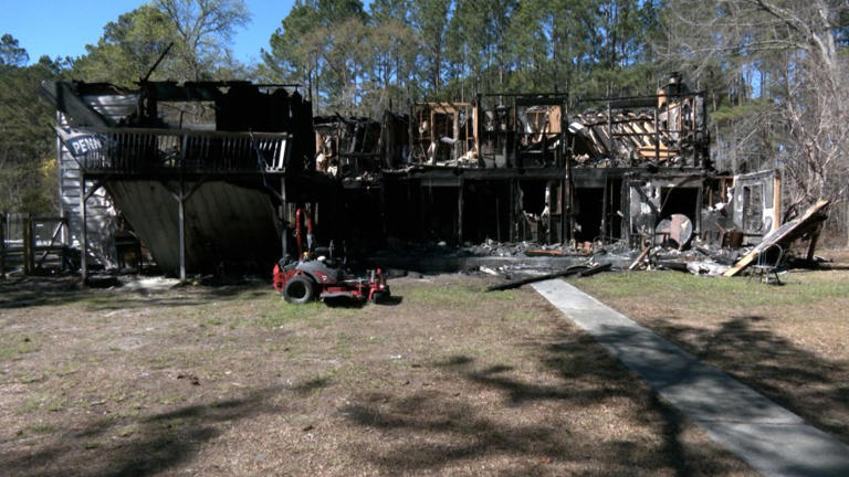 Family mourns loss of home, 8 pets after fire