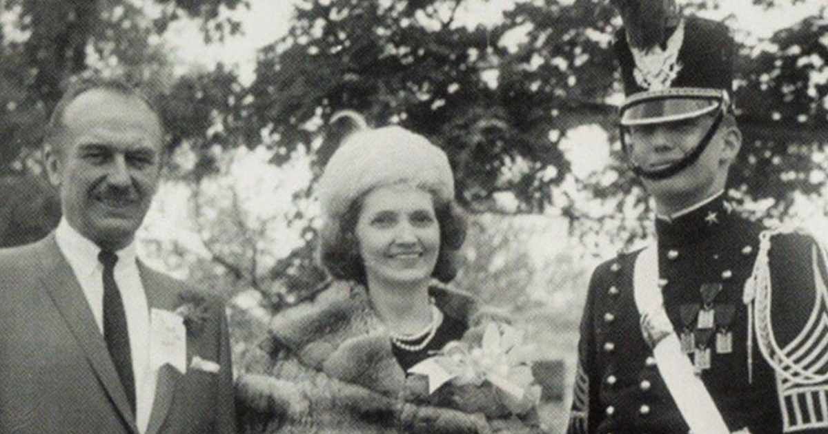 Trump shares rare monochrome photo with parents Fred and Mary at New ...