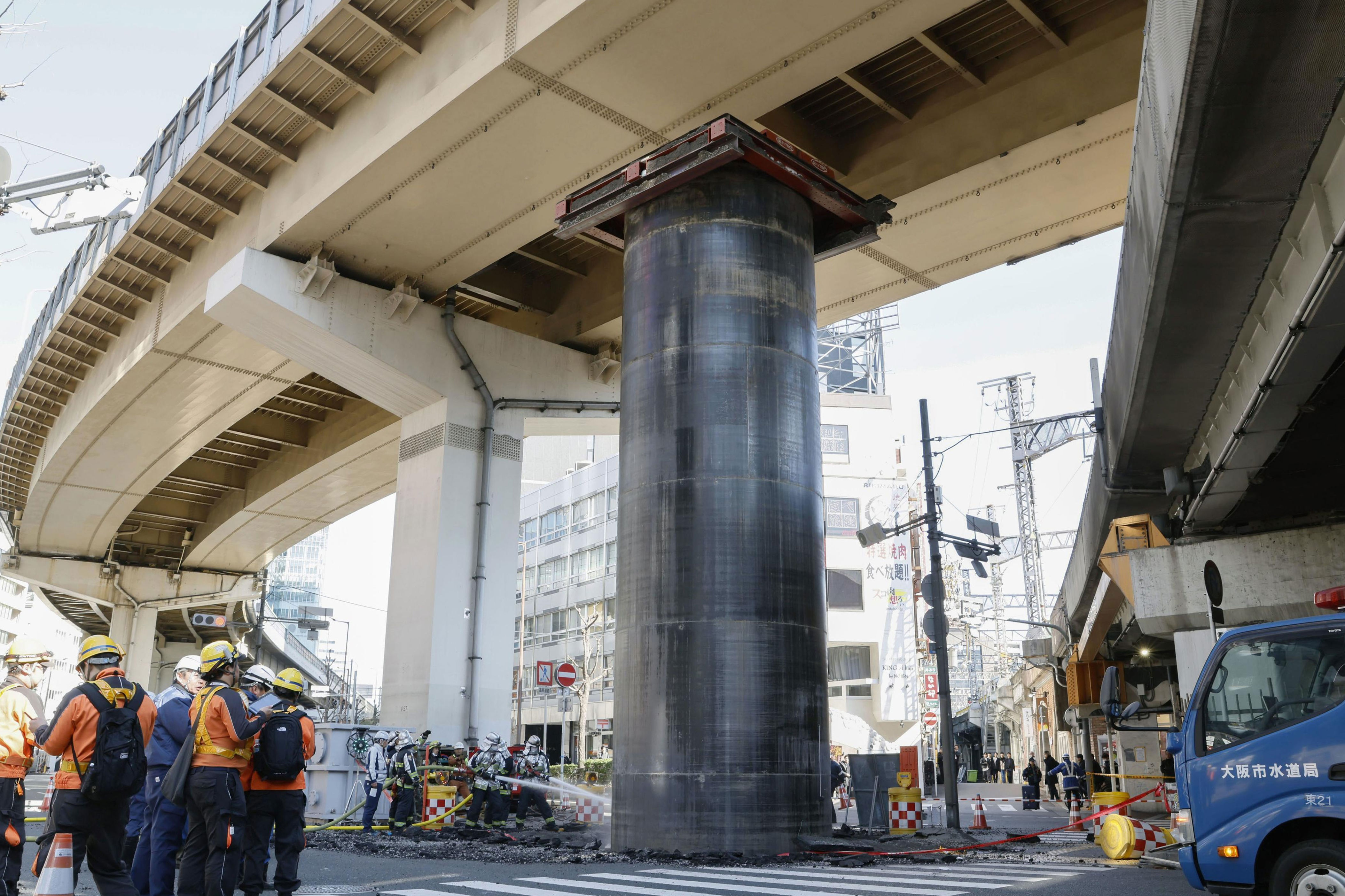 Giant pipe mysteriously bursts through ground, rises 30 feet above road in Japan<br><br>