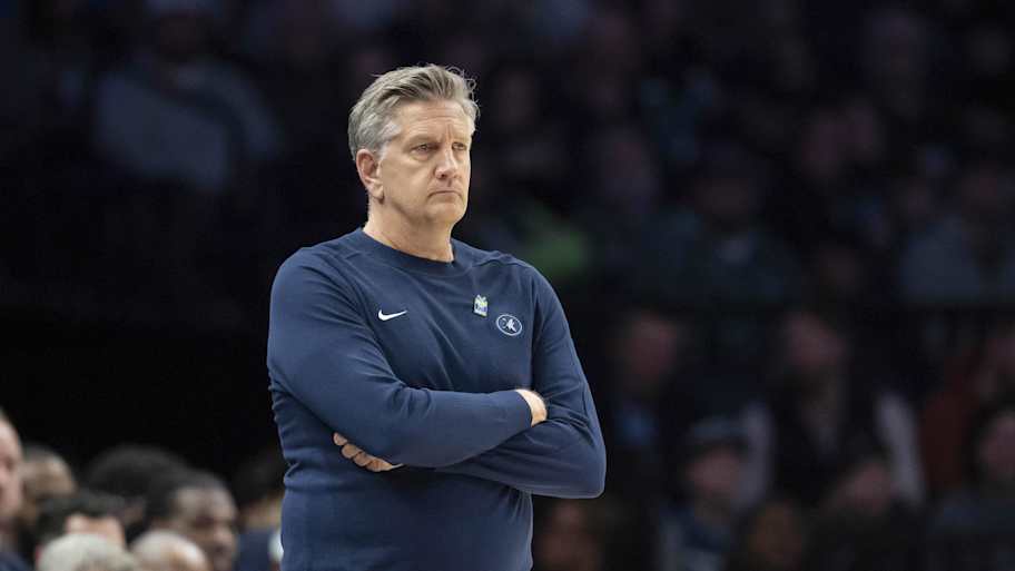 Wolves shouldn't make massive starting lineup change that some fans are ...