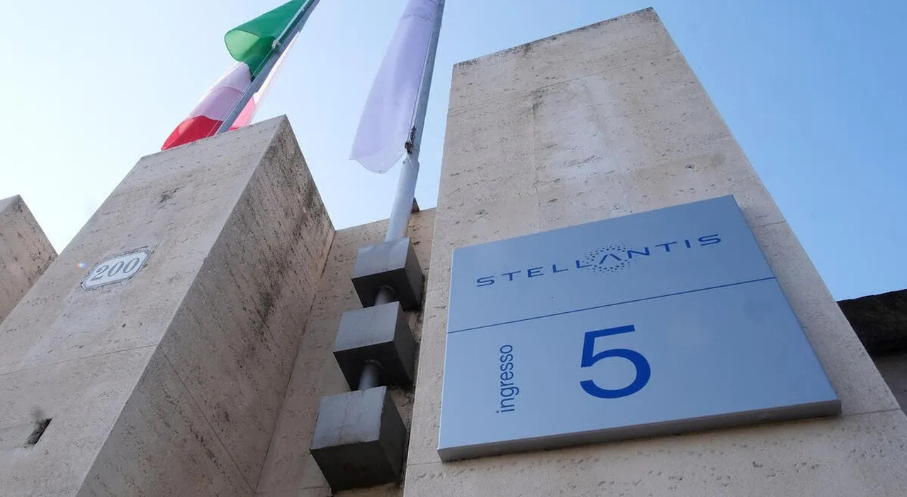 Stellantis possibili operazioni con partner cinesi per siti europei. Il ...
