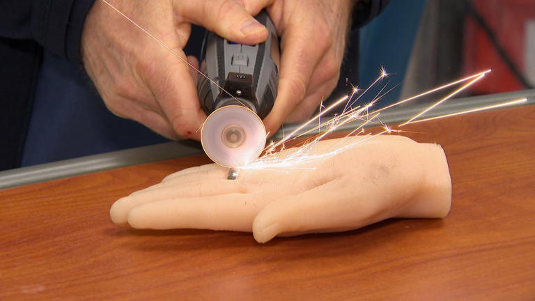 Dartmouth doctor’s invention featured in hit medical drama The Pitt