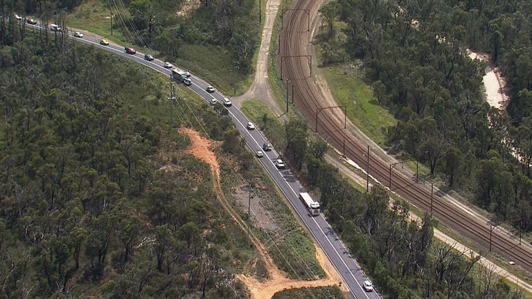 Sydney's only route to NSW's west shut until winter