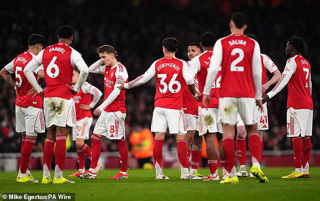 Michael Owen names who he thinks are the best team in the Premier ...