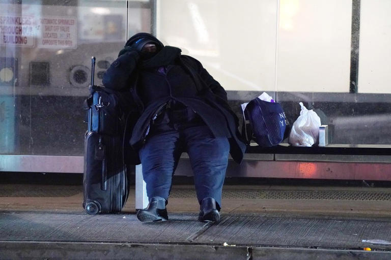 Mamdani administration inks $1.9B, 3-year contract to house homeless in ...