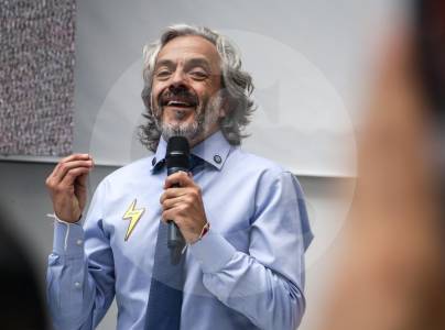 Juan Daniel Oviedo habla sobre su llegada a la campaña de Paloma Valencia y enfatiza que no busca adherirse al Centro Democrático. 