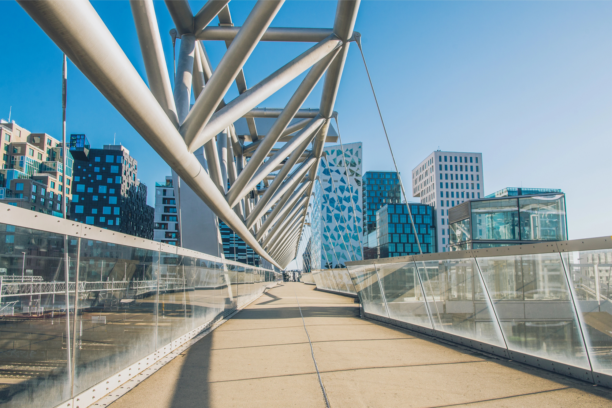20 bridges and tunnels that took decades to build