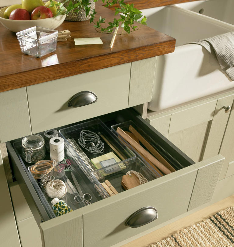 3 storage heroes you actually need on a kitchen island to make life easier