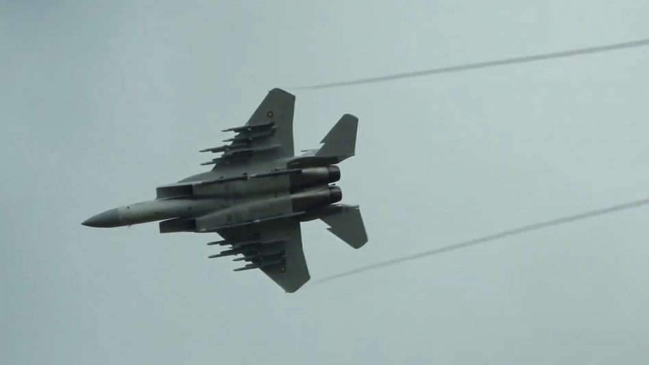 Watch the F-15QA blast skyward after a wing wave takeoff
