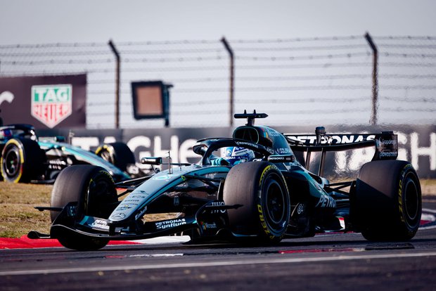 Fórmula 1: George Russell dominó la práctica libre y logró la pole para ...