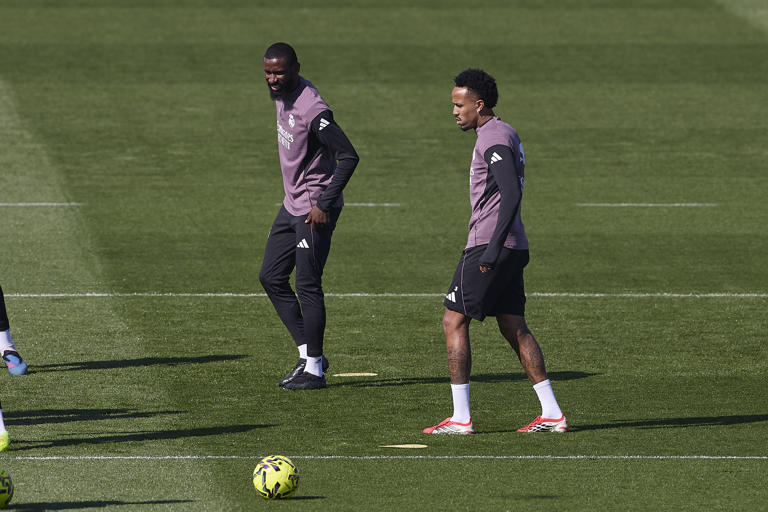 El Real Madrid finaliza los preparativos para el partido contra el Elche mientras Militão se acerca a su regreso.