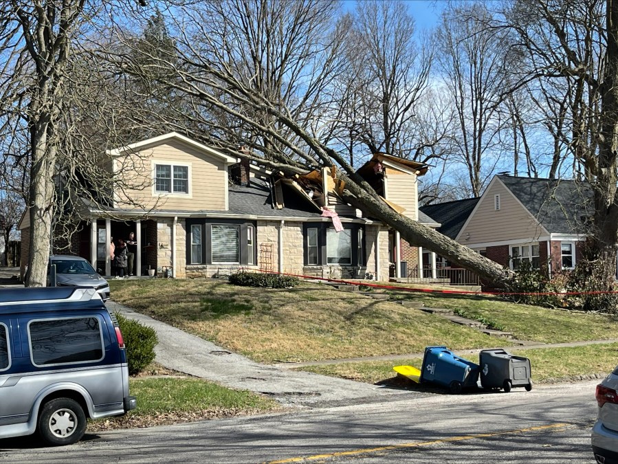 Power outages reported as high winds sweep through central Indiana