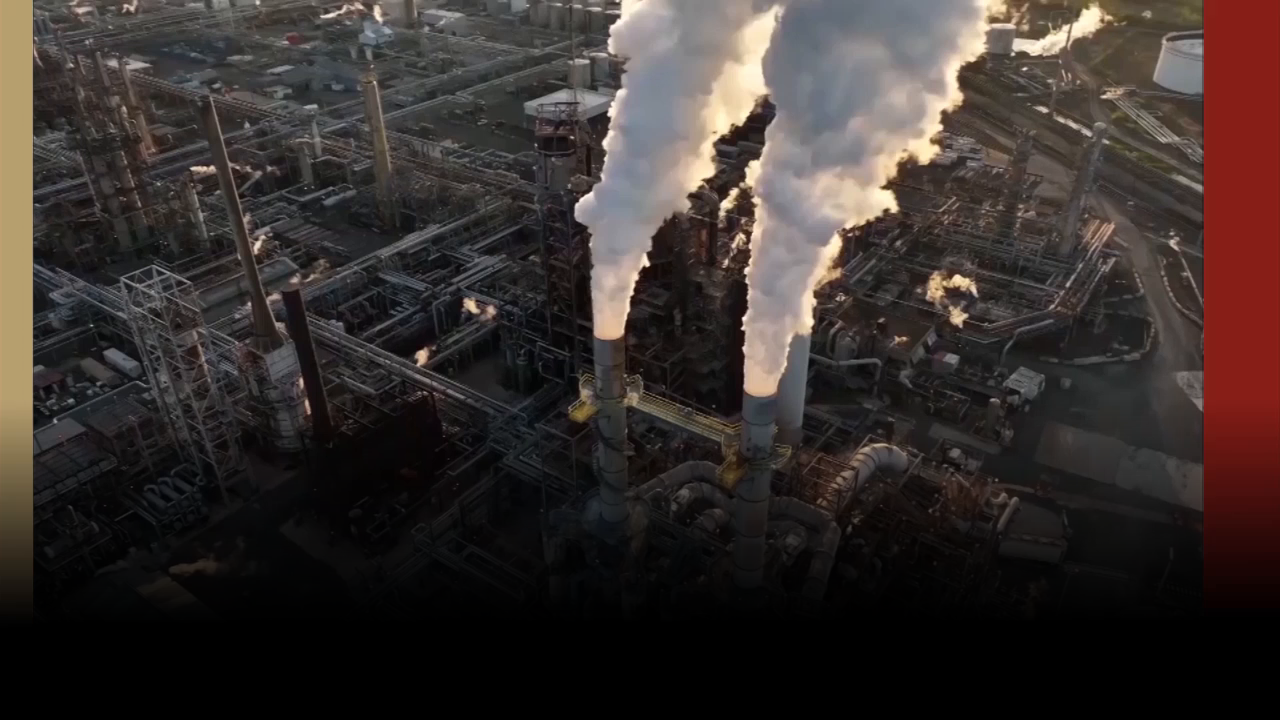 Russia launched 320 strikes on major oil refinery in central Ukraine ...