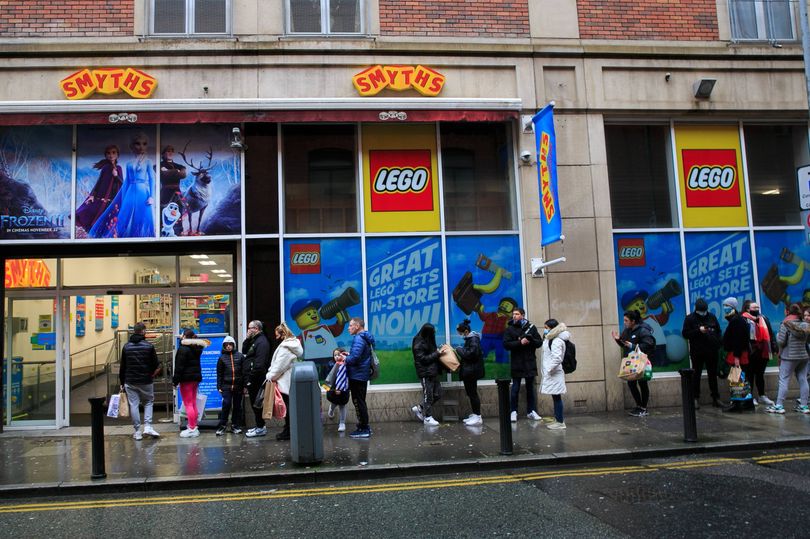 Smyths Toys issues urgent recall for children's toy over asbestos risk ...