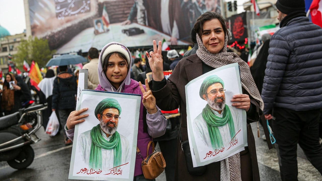 Iran displays strength while US signals increased strikes against Tehran