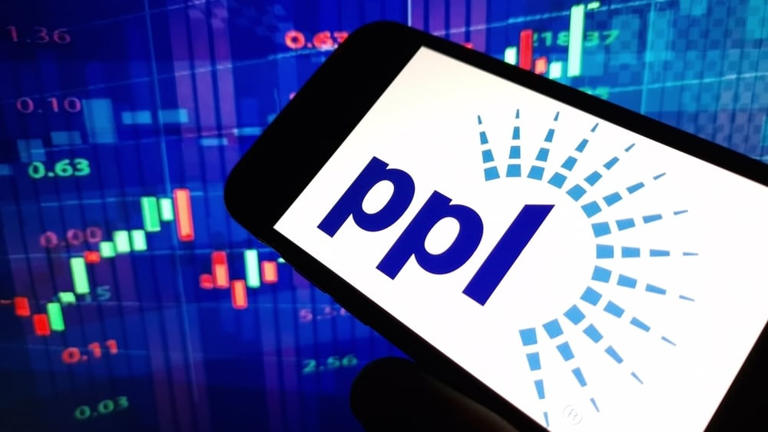 What's going on with PPL Corporation stock Friday?