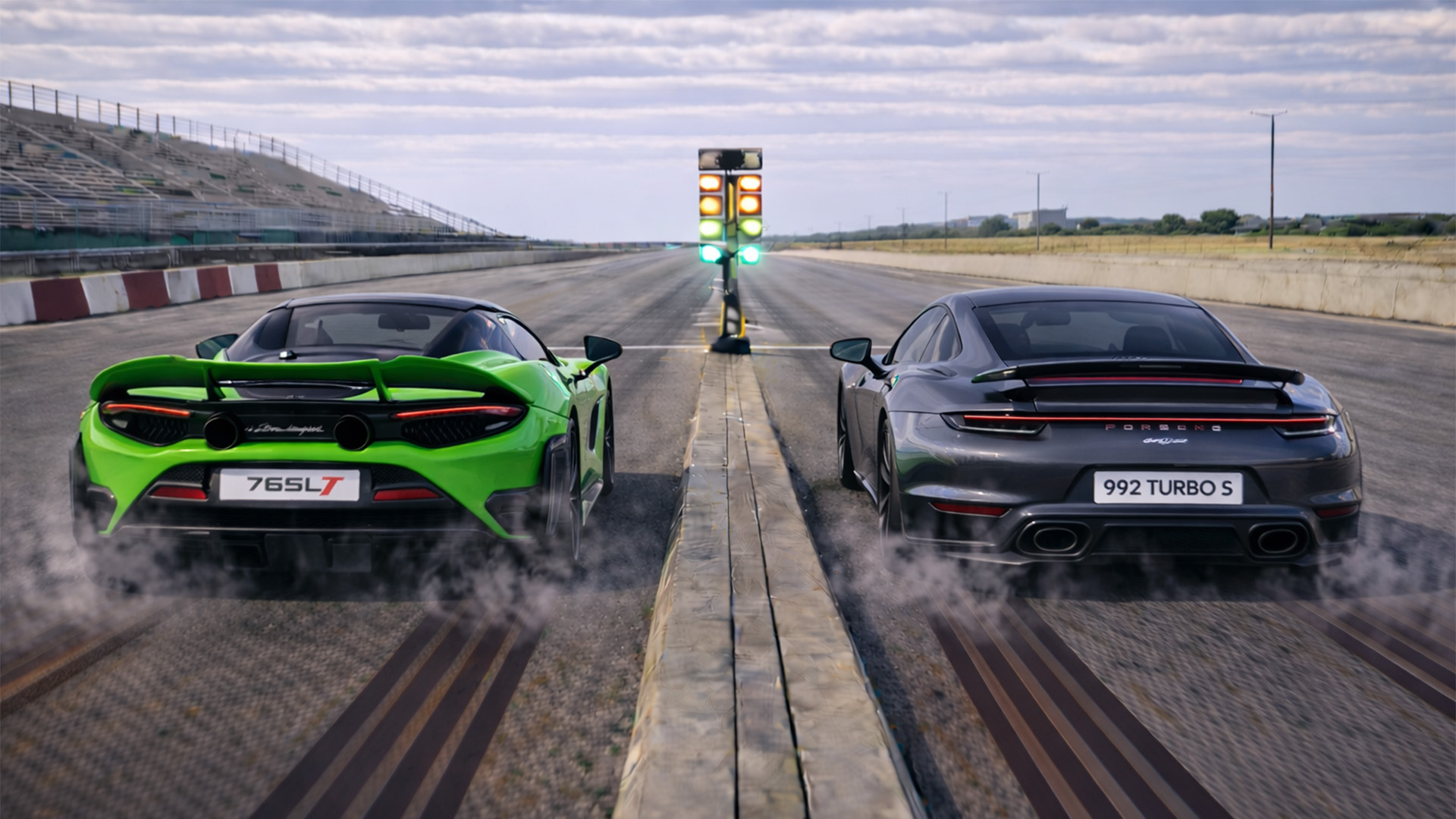McLaren 765LT vs Porsche 992 Turbo S coupe drag race