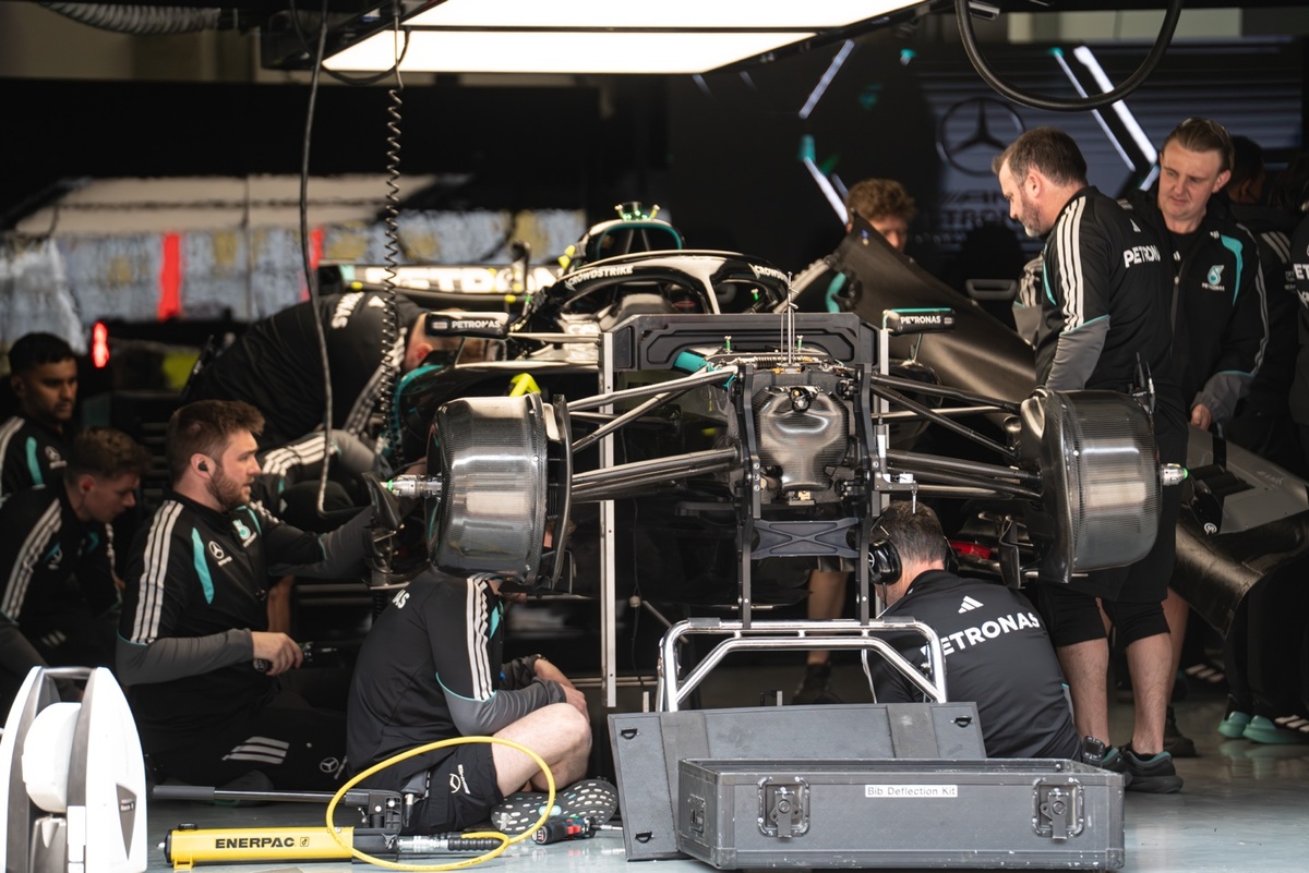 How Charles Leclerc's Chinese GP sprint qualifying issue highlights how ...