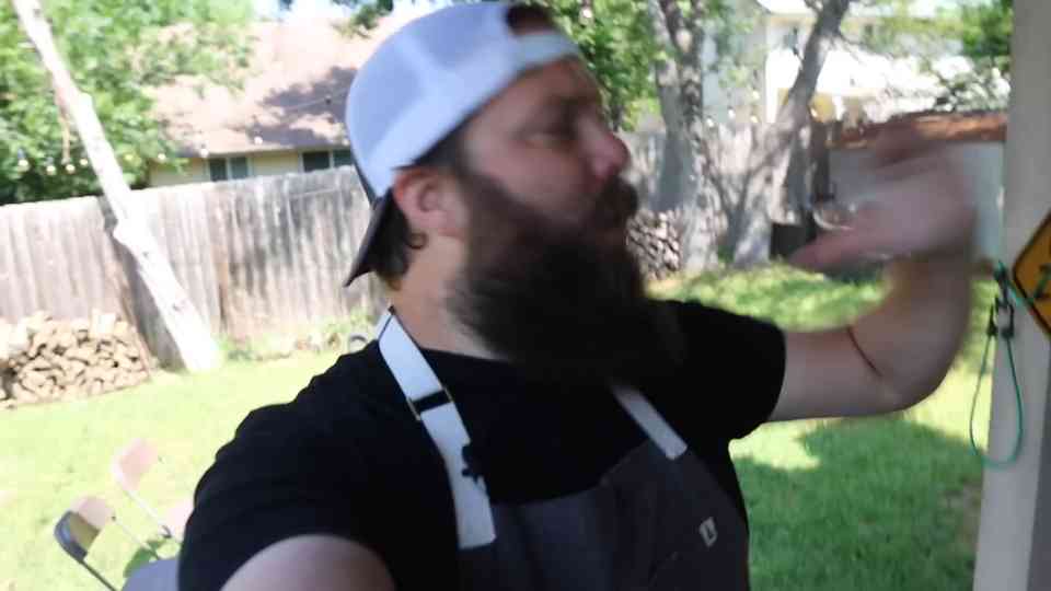 This is how I cook pork spare ribs on the Weber kettle