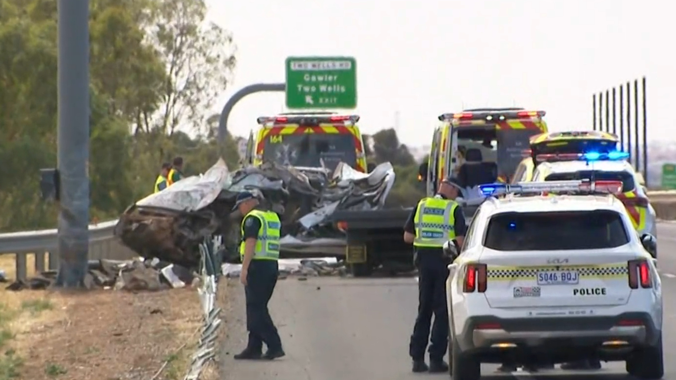 Teen dies in horror crash on Adelaide motorway