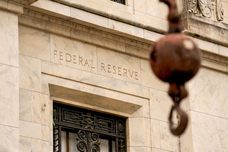 Barclays expects Fed to push back rate cuts on inflation worries<br><br>